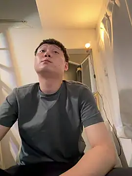 Snapshot of tuki_fu chatting on February 2026 11:29:02 AM tuki fu online show from February 2026 11:29:02 AM