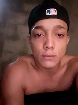 tayson  online show from November 2025 11:43:01 AM