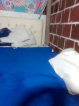 tayson  online show from April 2026 07:58:02 PM