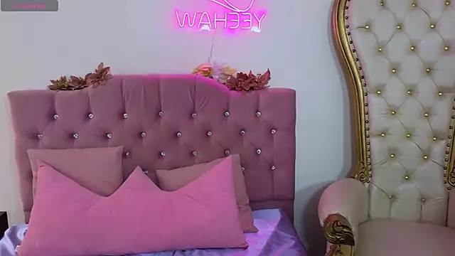 Jazmin tay online show from January 2025 07:21:01 PM