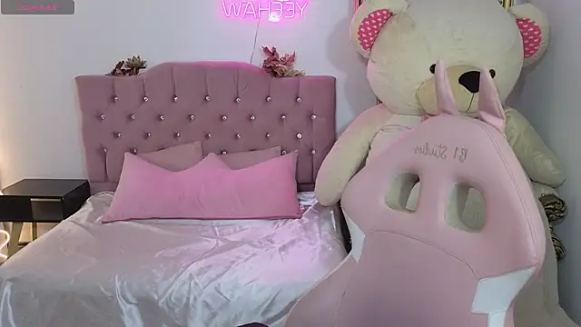 Jazmin tay online show from February 2025 07:19:02 PM