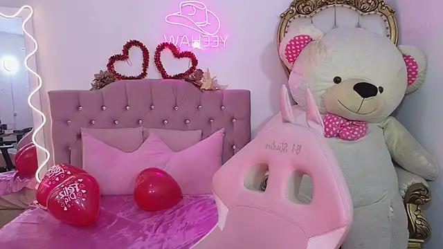 Jazmin tay online show from February 2025 07:28:02 PM