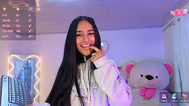 Jazmin tay online show from September 2025 11:56:02 AM