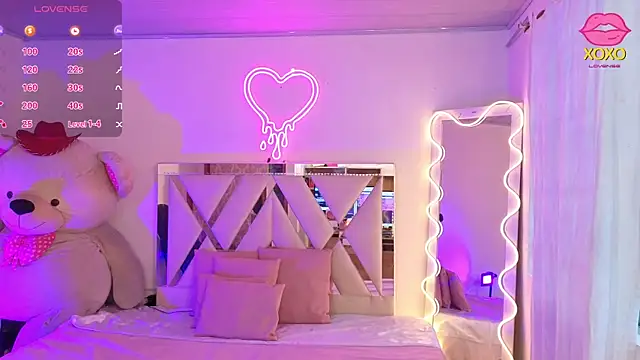 Jazmin tay online show from October 2025 11:55:01 AM