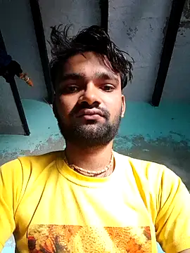 Surajpuja79 online show from November 2025 08:47:01 AM