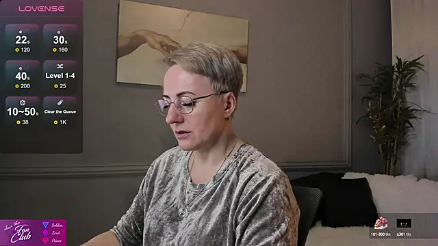 Nika Smit online show from February 2025 05:37:02 AM