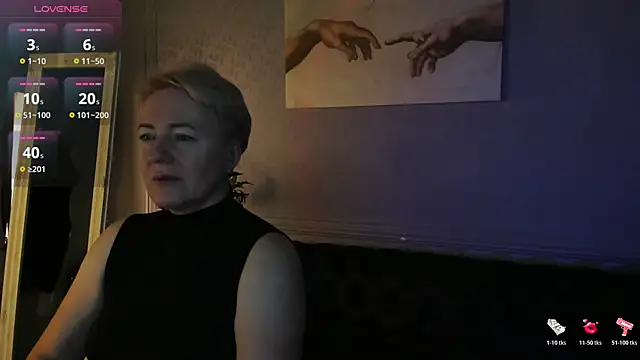 Nika Smit online show from November 2025 05:17:01 AM