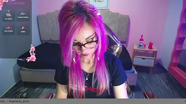 Snapshot of abril_ch_ chatting on October 2025 10:48:01 AM abril ch online show from October 2025 10:48:01 AM