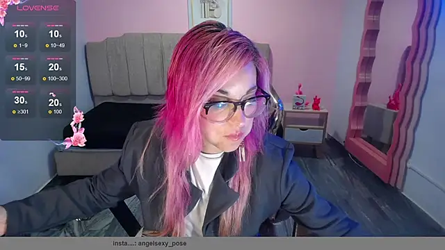 Snapshot of abril_ch_ chatting on October 2025 10:52:02 AM abril ch online show from October 2025 10:52:02 AM