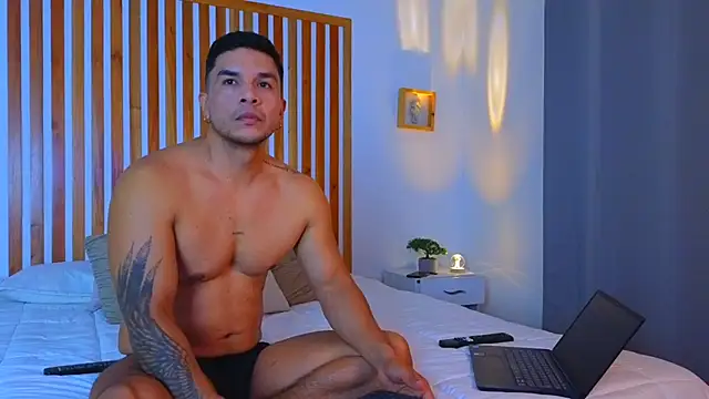 estebandelouis online show from July 2026 03:20:02 AM