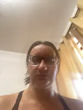 gloria7v05 online show from April 2026 01:04:01 PM