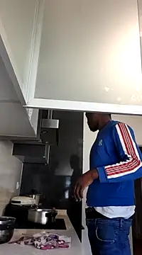 Snapshot of PauMascarado chatting on December 2024 11:40:01 AM PauMascarado online show from December 2024 11:40:01 AM