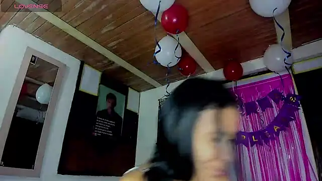 Snapshot of Nenita_Hot_ chatting on September 2025 08:23:02 PM Nenita Hot online show from September 2025 08:23:02 PM