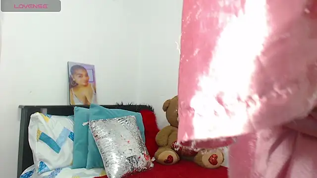 gianna smith online show from January 2025 11:10:02 AM