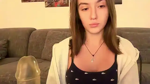 Snapshot of EmilyWi_ chatting on September 2025 04:55:02 PM EmilyWi  online show from September 2025 04:55:02 PM