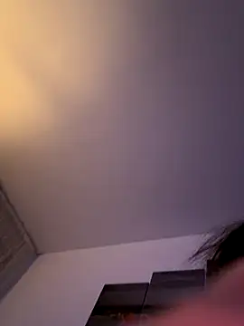 Snapshot of EmilyWi_ chatting on November 2025 09:59:02 PM EmilyWi  online show from November 2025 09:59:02 PM