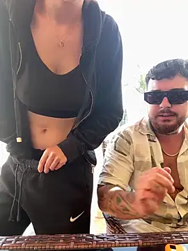 MrAndMrsSavage online show from April 2026 01:27:02 PM