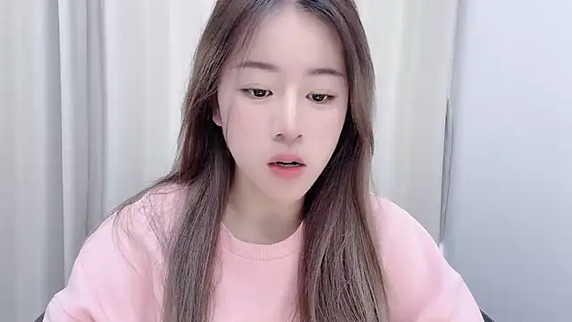 Snapshot of chloe-01 chatting on January 2025 04:15:01 AM chloe-01 online show from January 2025 04:15:01 AM