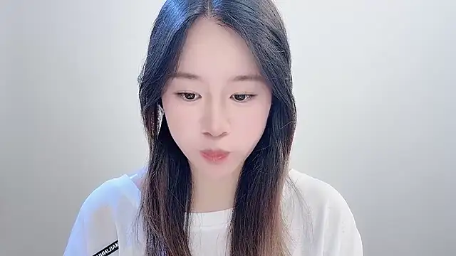 Snapshot of chloe-01 chatting on November 2025 04:01:02 AM chloe-01 online show from November 2025 04:01:02 AM