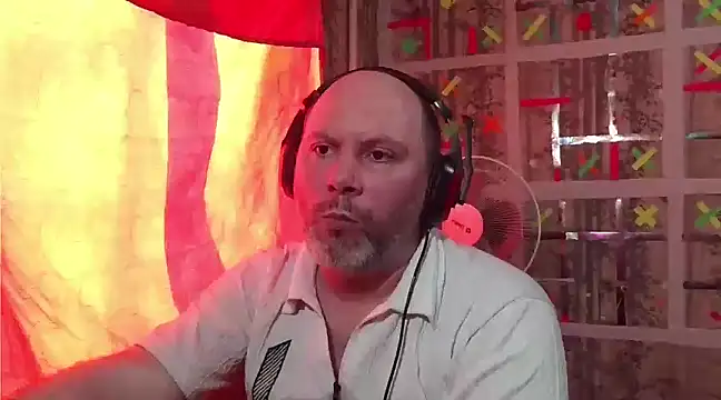 Snapshot of AgnichBan chatting on March 2025 08:42:02 AM AgnichBan online show from March 2025 08:42:02 AM