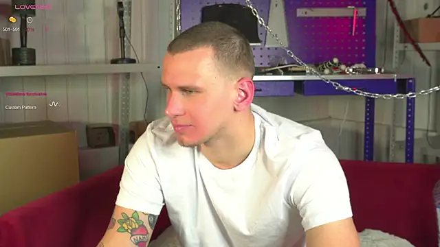 Snapshot of vance_rulez chatting on February 2025 01:47:02 PM vance rulez online show from February 2025 01:47:02 PM