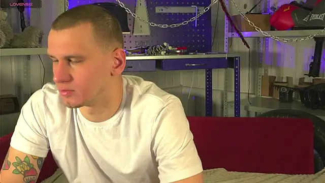 Snapshot of vance_rulez chatting on March 2025 07:41:01 AM vance rulez online show from March 2025 07:41:01 AM