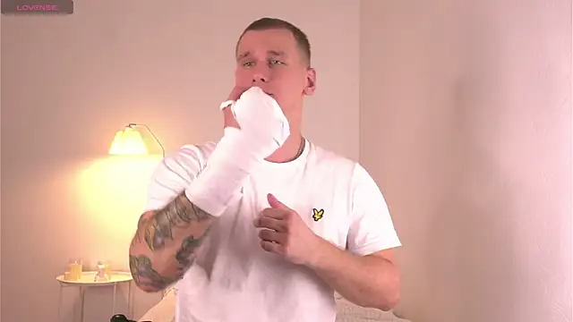 Snapshot of vance_rulez chatting on September 2025 07:49:02 PM vance rulez online show from September 2025 07:49:02 PM