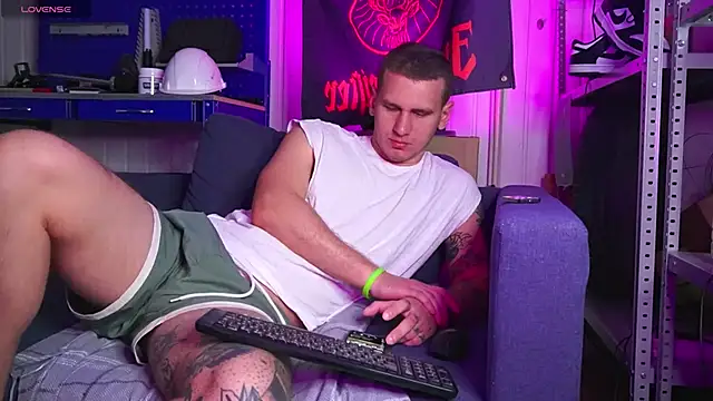 Snapshot of vance_rulez chatting on October 2025 05:16:02 AM vance rulez online show from October 2025 05:16:02 AM