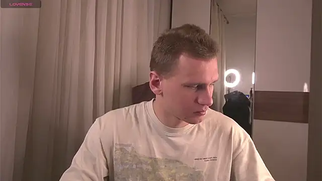 Snapshot of vance_rulez chatting on December 2025 05:42:01 PM vance rulez online show from December 2025 05:42:01 PM