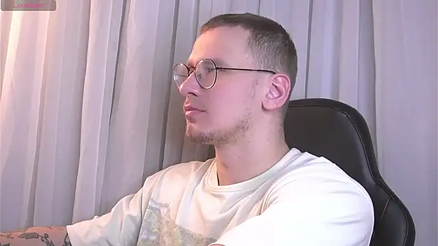 Snapshot of vance_rulez chatting on January 2026 06:22:02 PM vance rulez online show from January 2026 06:22:02 PM