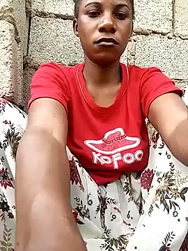 Snapshot of Yourlittlegirl19 chatting on December 2024 11:45:01 AM Yourlittlegirl19 online show from December 2024 11:45:01 AM