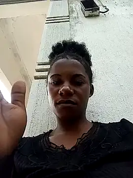 Snapshot of Yourlittlegirl19 chatting on December 2024 11:44:02 AM Yourlittlegirl19 online show from December 2024 11:44:02 AM
