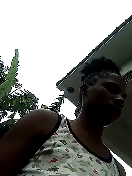 Snapshot of Yourlittlegirl19 chatting on December 2024 01:11:02 PM Yourlittlegirl19 online show from December 2024 01:11:02 PM