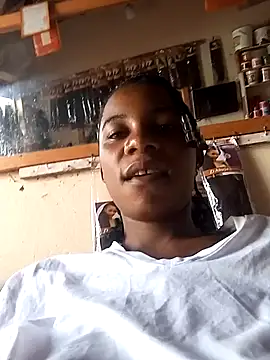 Snapshot of Yourlittlegirl19 chatting on January 2025 05:48:01 AM Yourlittlegirl19 online show from January 2025 05:48:01 AM