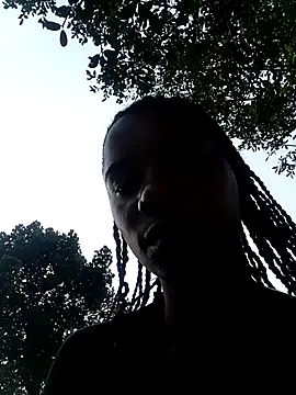 Snapshot of Yourlittlegirl19 chatting on January 2025 06:01:02 AM Yourlittlegirl19 online show from January 2025 06:01:02 AM