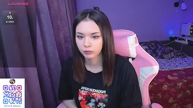 Snapshot of young_belle_ chatting on February 2025 08:58:02 AM young belle online show from February 2025 08:58:02 AM