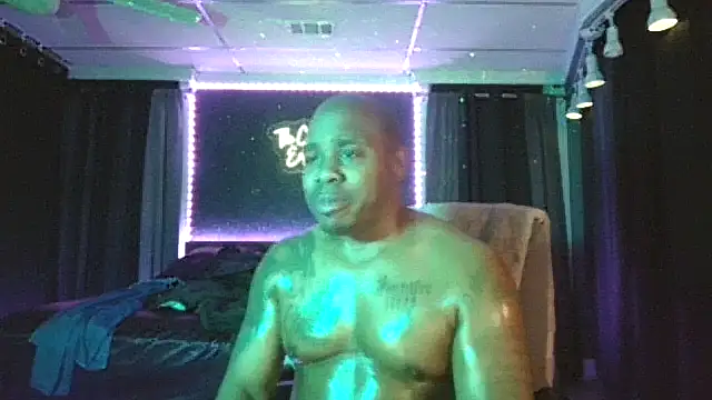 Snapshot of Dcrush17 chatting on March 2025 07:18:01 AM Dcrush17 online show from March 2025 07:18:01 AM