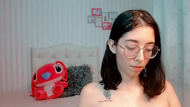 brooklove doll online show from January 2025 05:05:01 AM