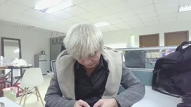 clisssx online show from December 2024 12:05:01 PM