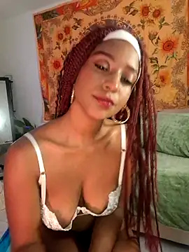 Lorena Vieira  online show from November 2025 11:40:02 PM