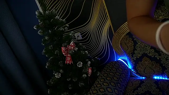 Snapshot of ValeryRoyale chatting on January 2025 12:05:02 PM ValeryRoyale online show from January 2025 12:05:02 PM