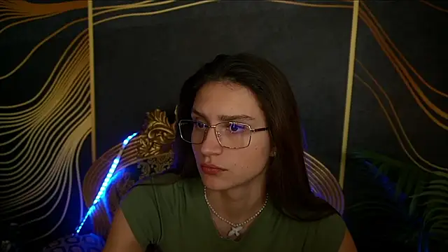 Snapshot of ValeryRoyale chatting on January 2025 12:05:02 PM ValeryRoyale online show from January 2025 12:05:02 PM