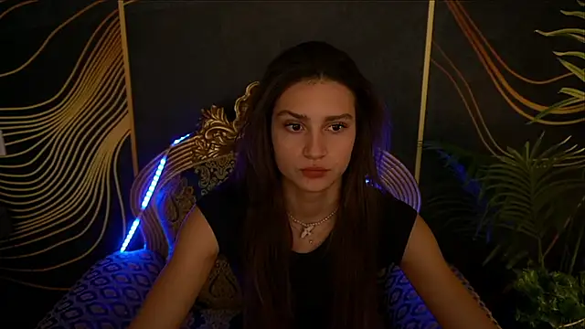 Snapshot of ValeryRoyale chatting on January 2025 02:10:02 PM ValeryRoyale online show from January 2025 02:10:02 PM