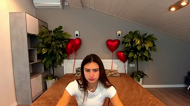 Snapshot of ValeryRoyale chatting on February 2025 08:16:01 AM ValeryRoyale online show from February 2025 08:16:01 AM