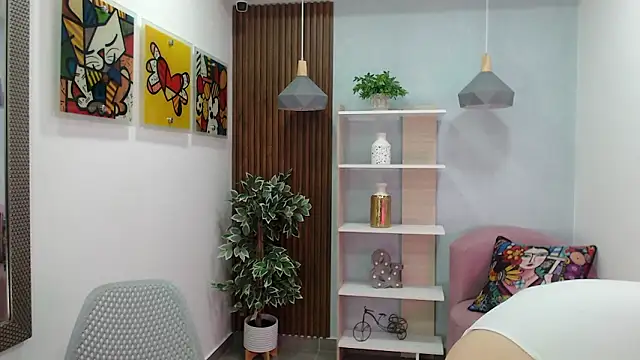 Dalila Sky online show from March 2026 06:04:01 PM