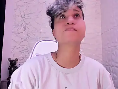 Im Milan Rs online show from March 2025 03:13:02 AM