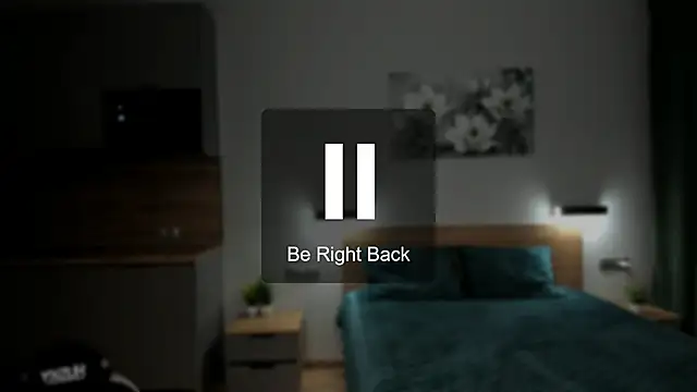 chloewallace online show from December 2024 01:21:01 AM