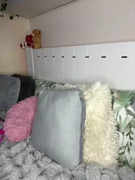 EllyChantal 11 online show from November 2025 10:15:01 AM