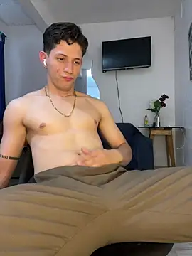Snapshot of Bodyxx23 chatting on April 2026 10:01:01 PM Bodyxx23 online show from April 2026 10:01:01 PM