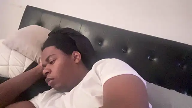 Snapshot of tokenkingtn chatting on December 2025 02:10:02 PM tokenkingtn online show from December 2025 02:10:02 PM